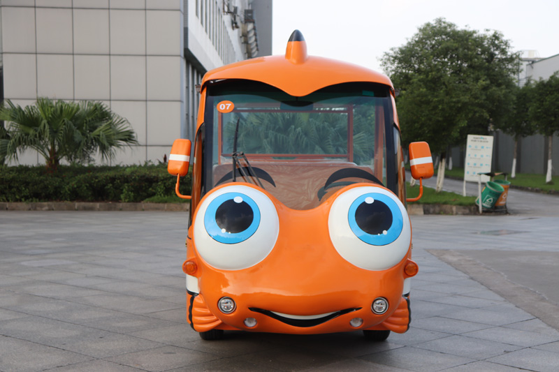 特色观光车-卢比